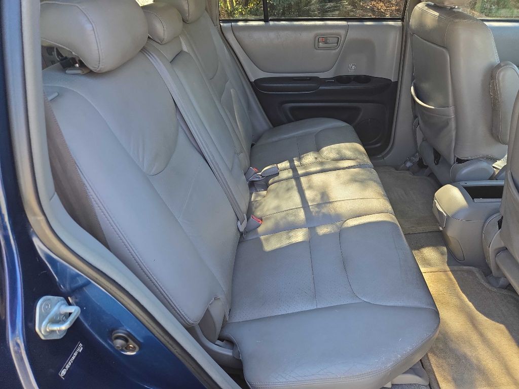 2003 Toyota Highlander Image 17