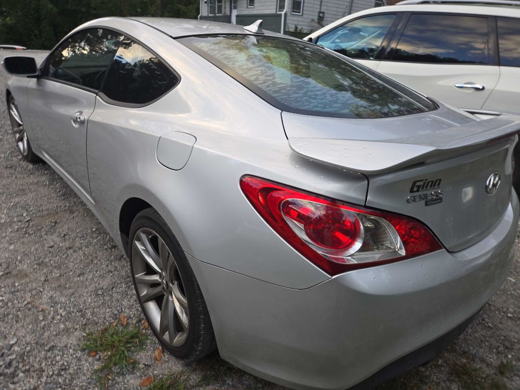 2010 Hyundai Genesis Image 7