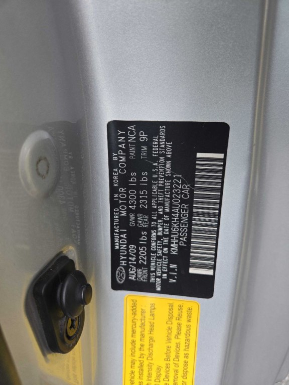 2010 Hyundai Genesis Image 16