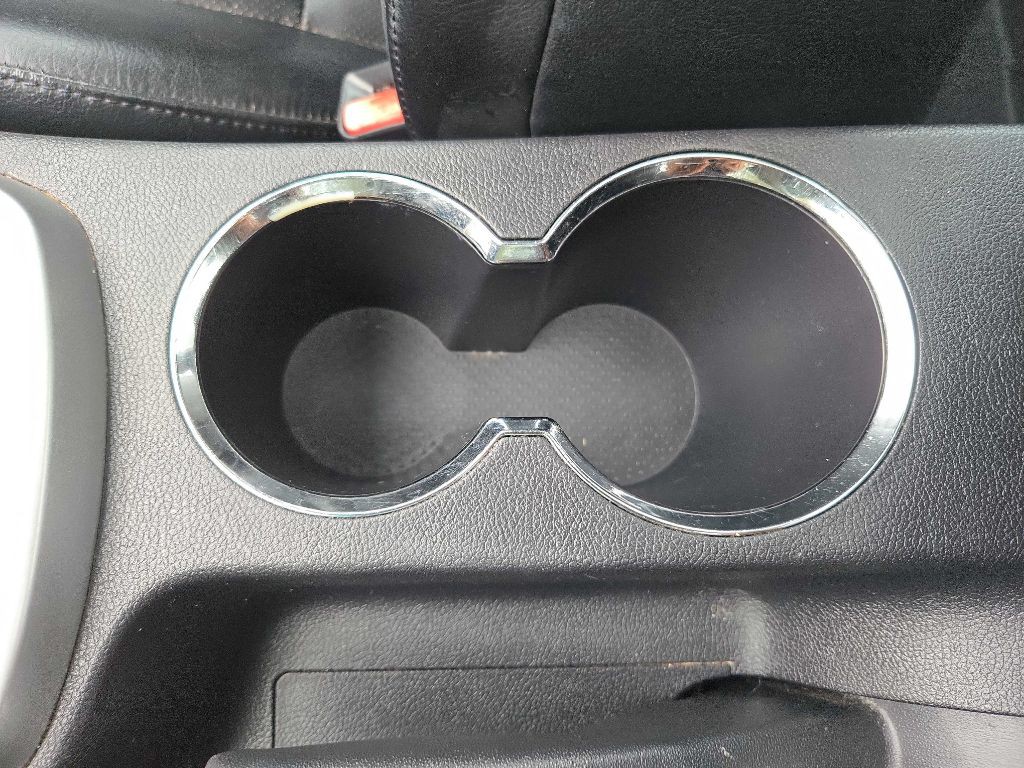 2010 Hyundai Genesis Image 21