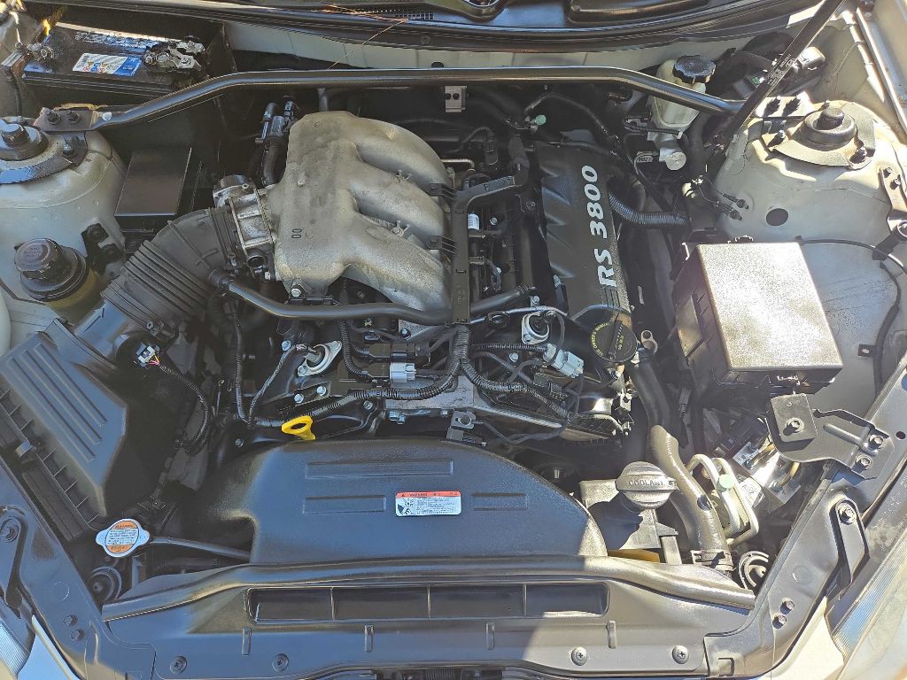 2010 Hyundai Genesis Image 29