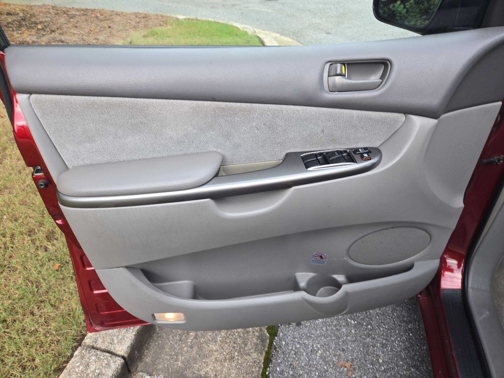 2006 Toyota Sienna Image 22