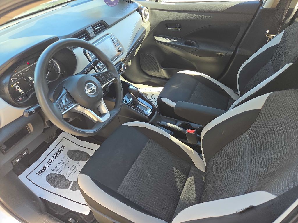 2021 Nissan Versa Image 29