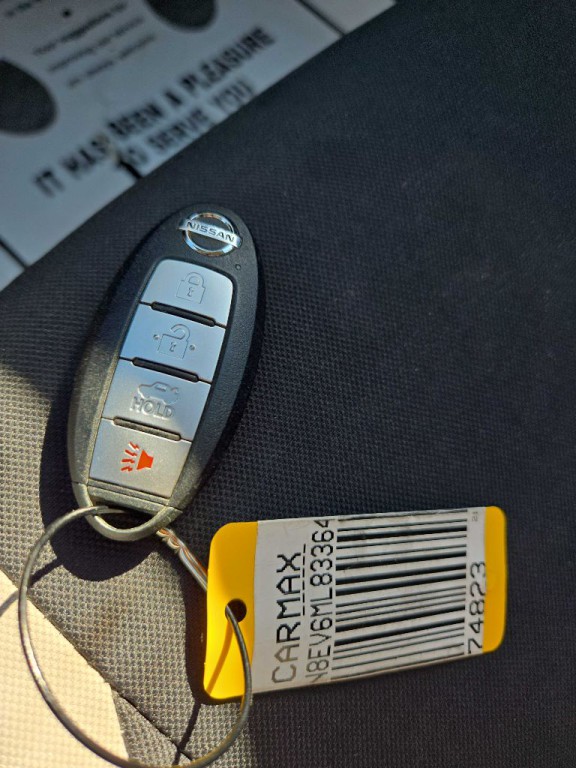 2021 Nissan Versa Image 39
