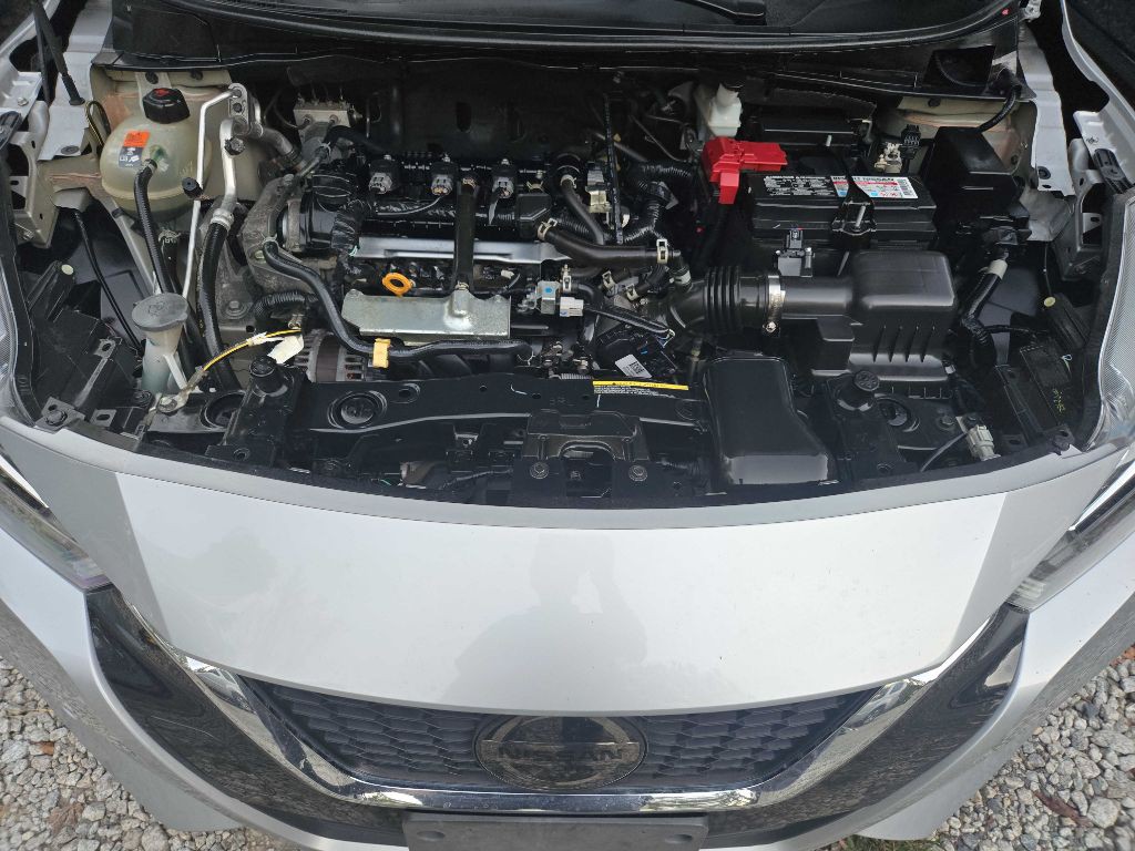 2021 Nissan Versa Image 40