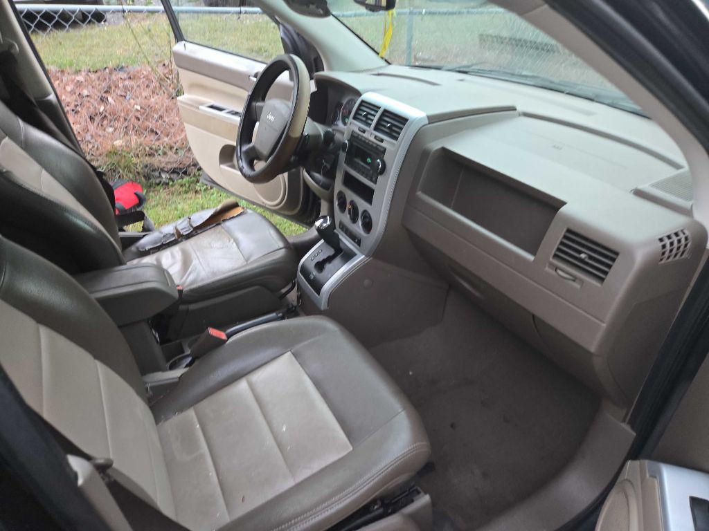 2008 Jeep Compass Image 5