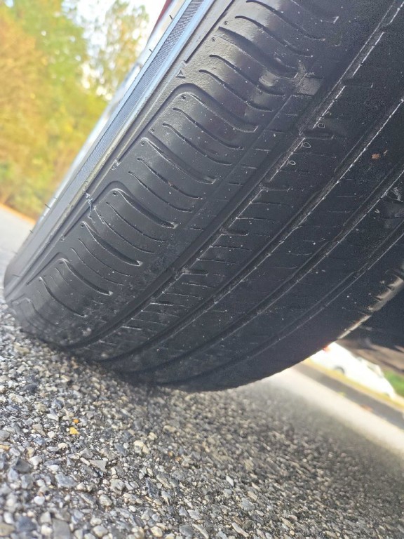 2015 Chrysler 200 Image 8