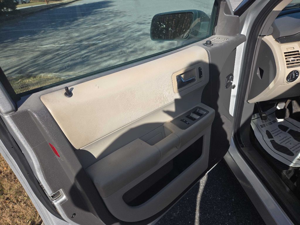 2012 Ford Flex Image 23