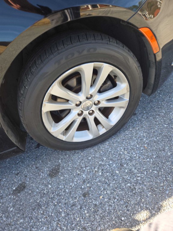 2015 Chrysler 200 Image 7