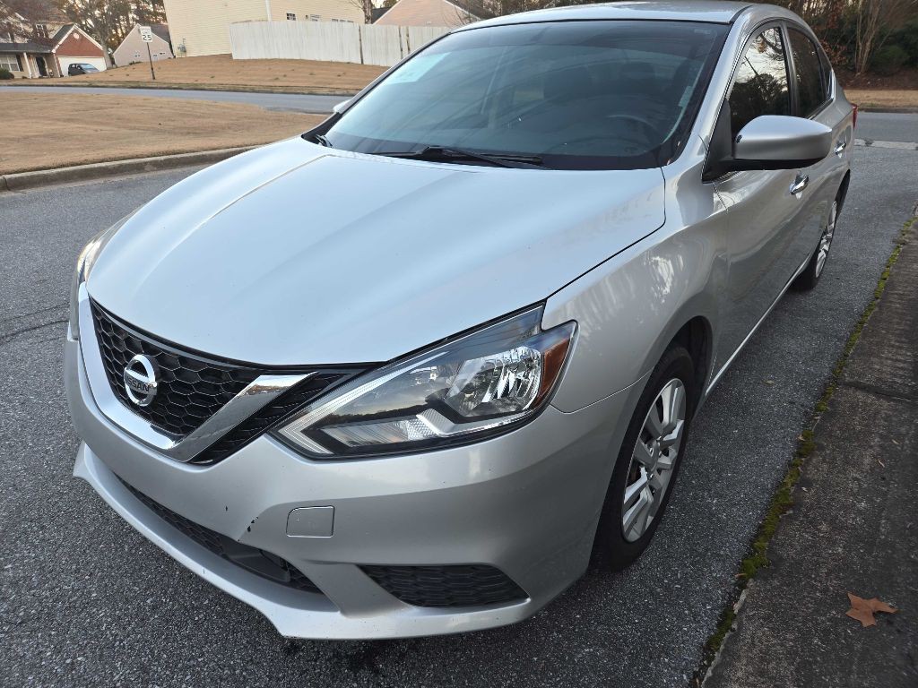 2019 Nissan Sentra Image 2
