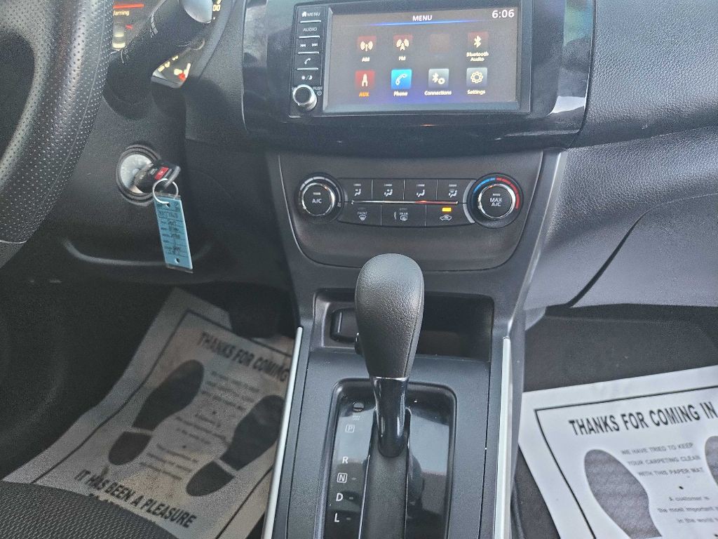 2019 Nissan Sentra Image 10