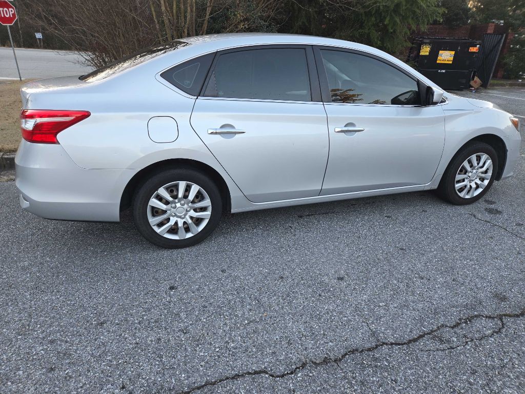2019 Nissan Sentra Image 14