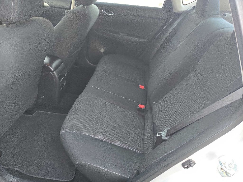 2019 Nissan Sentra Image 19