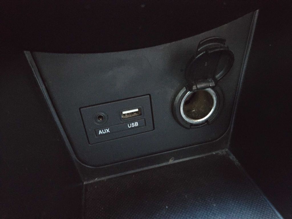 2016 Hyundai Accent Image 32