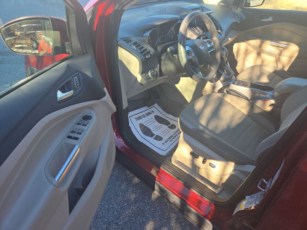 2016 Ford Escape Image 17