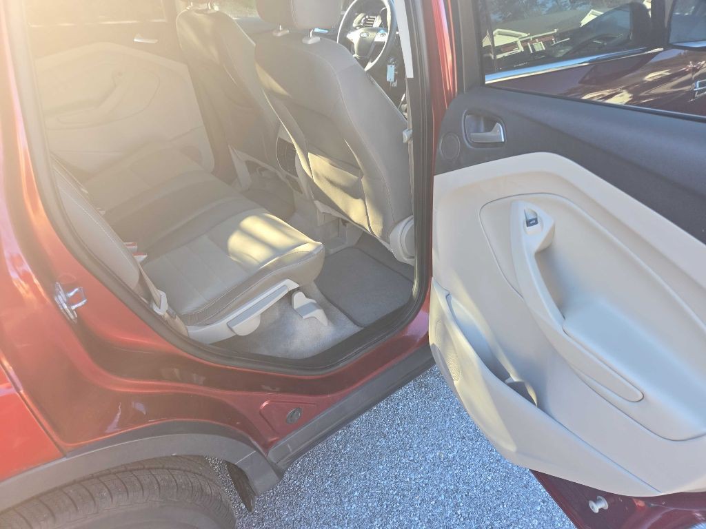 2016 Ford Escape Image 29