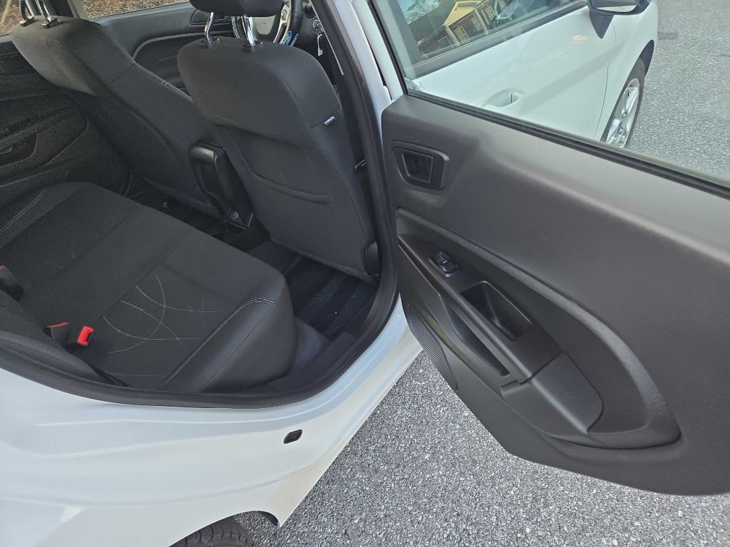 2019 Ford Fiesta Image 23