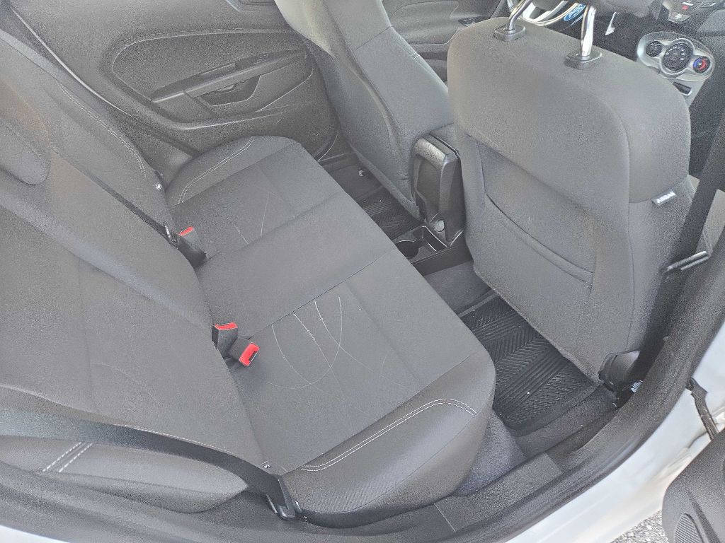2019 Ford Fiesta Image 24