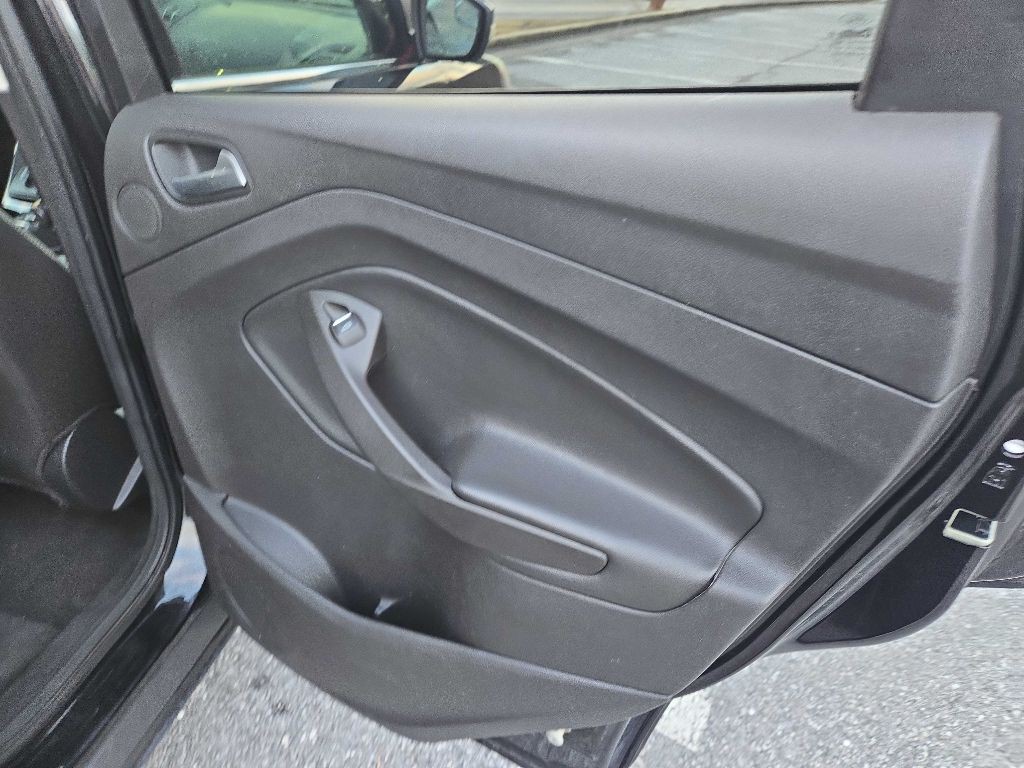 2015 Ford Escape Image 15