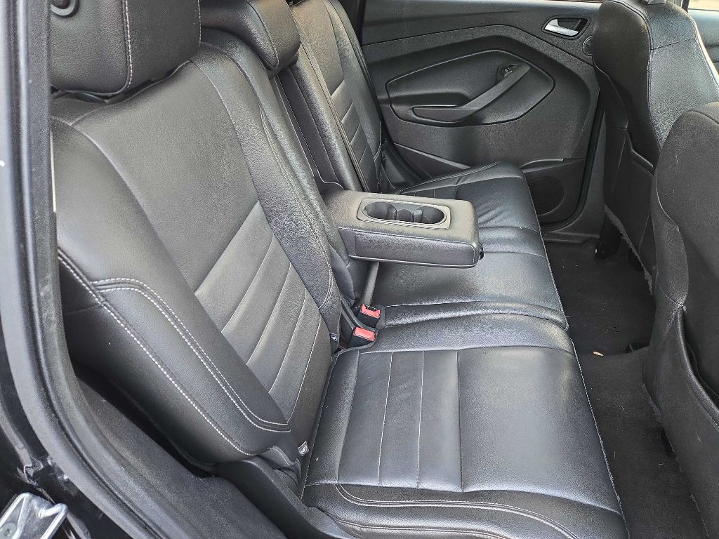 2015 Ford Escape Image 16