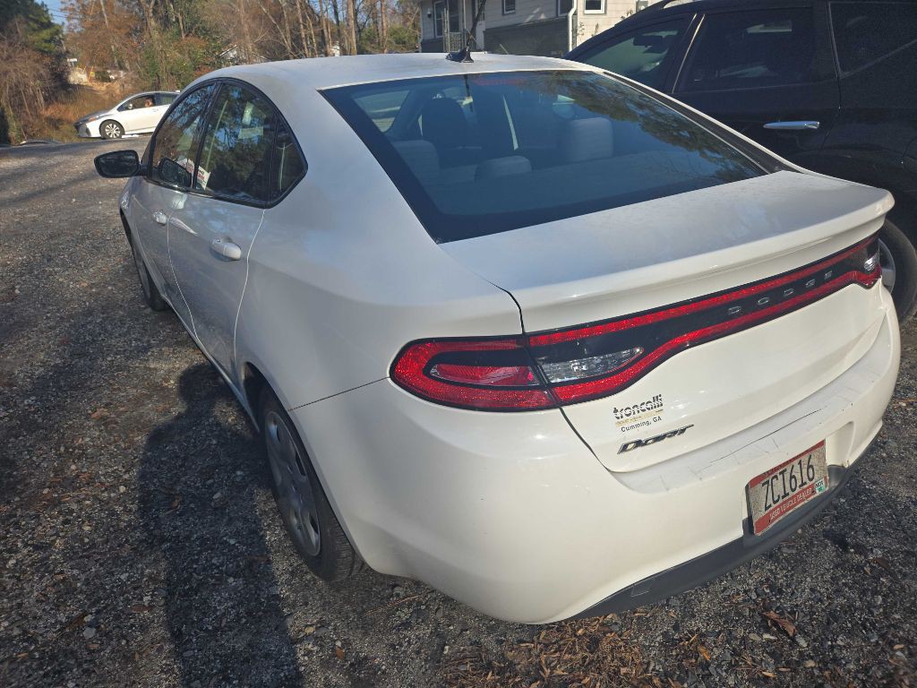 2015 Dodge Dart Image 3