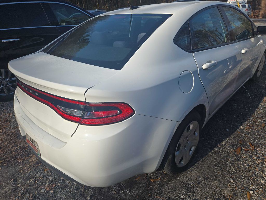 2015 Dodge Dart Image 4