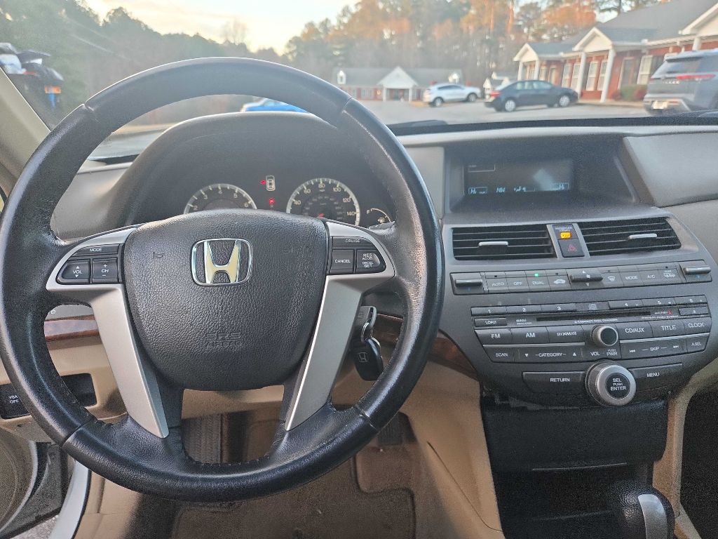2008 Honda Accord Image 9
