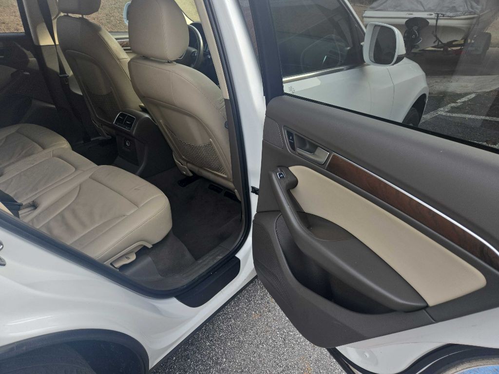 2013 Audi Q5 Image 9