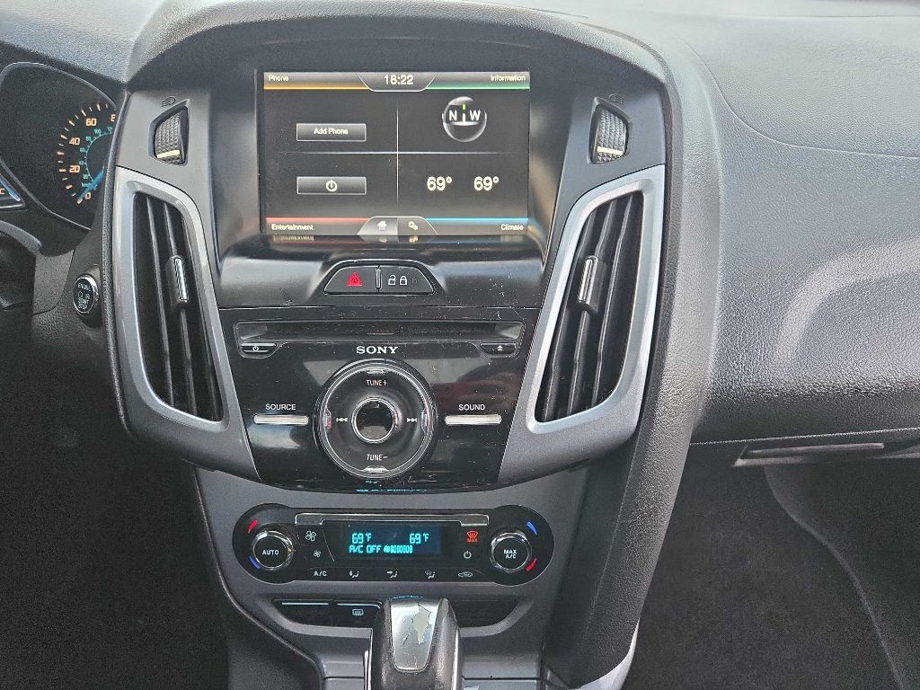 2013 Ford Focus Image 9