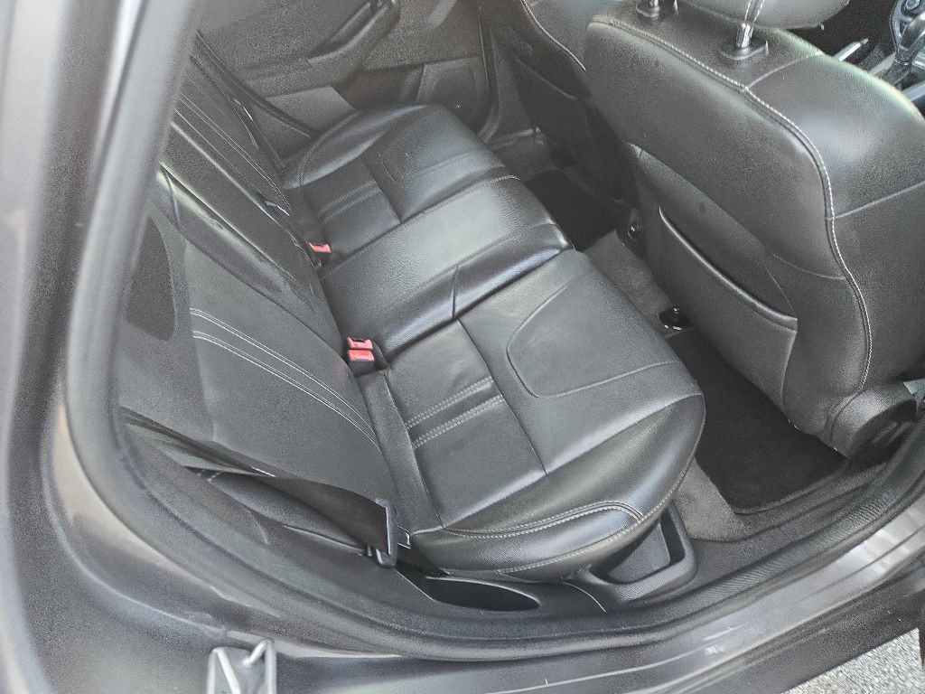 2013 Ford Focus Image 14