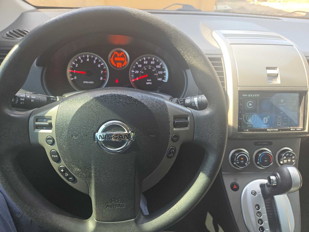 2012 Nissan Sentra Image 28