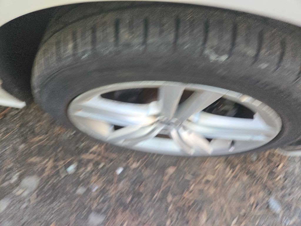 2014 Volkswagen Passat Image 4