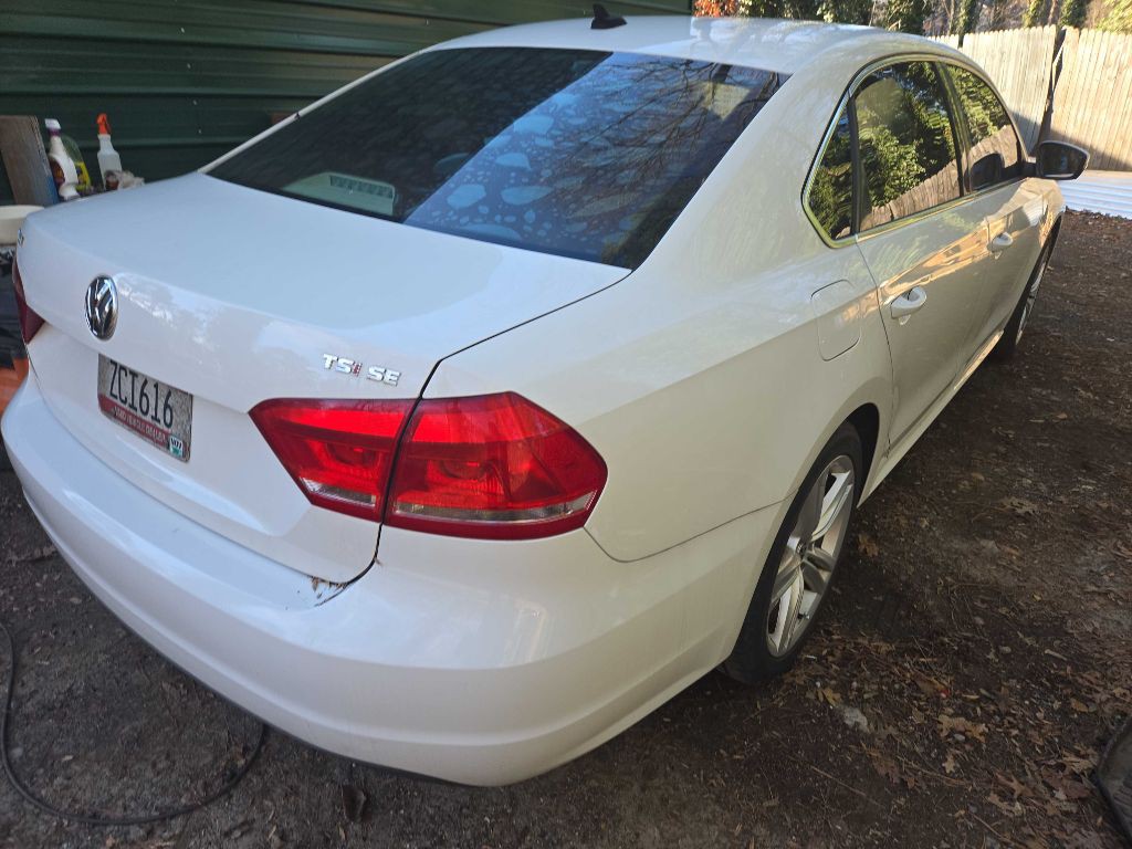 2014 Volkswagen Passat Image 6