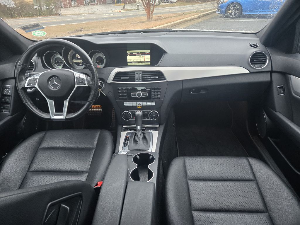 2013 Mercedes-Benz C-Class Image 15