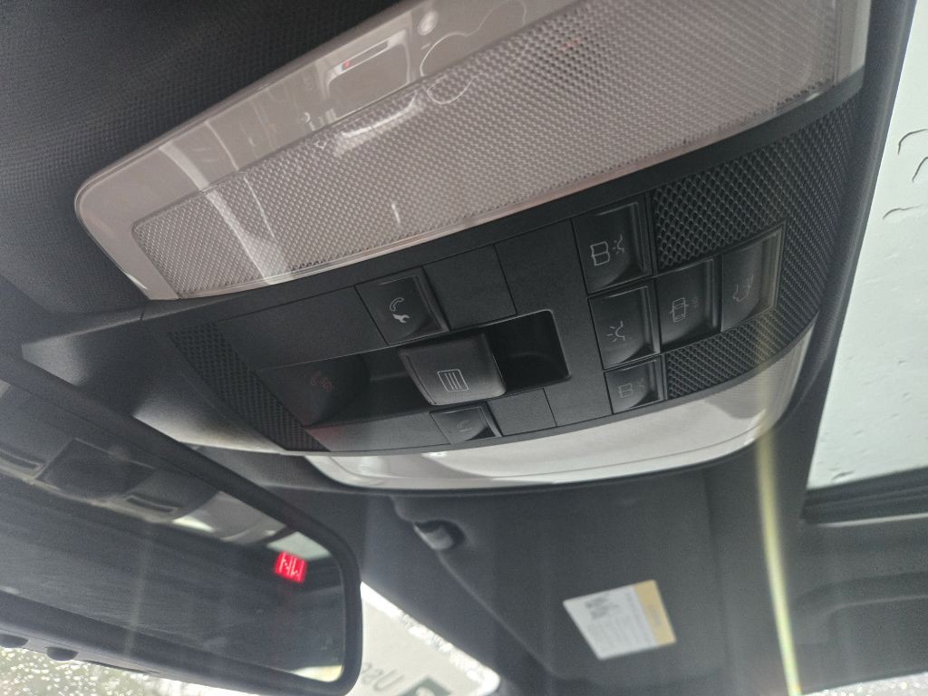 2013 Mercedes-Benz C-Class Image 28