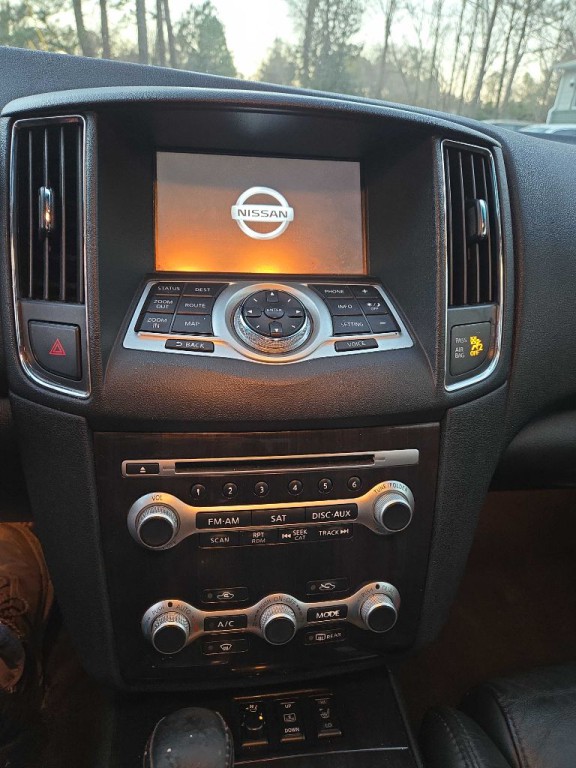 2014 Nissan Maxima Image 11