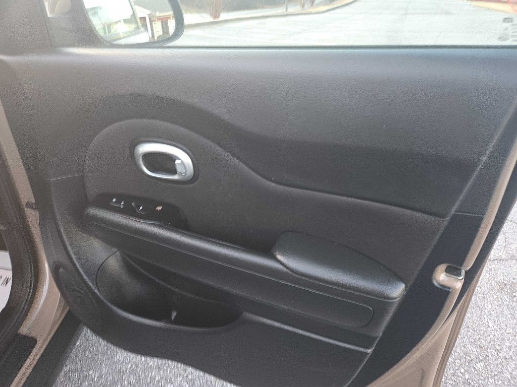 2016 Kia Soul Image 27