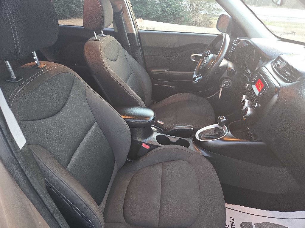 2016 Kia Soul Image 30