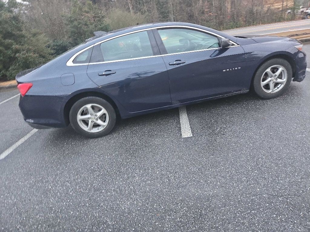 2018 Chevrolet Malibu Image 6