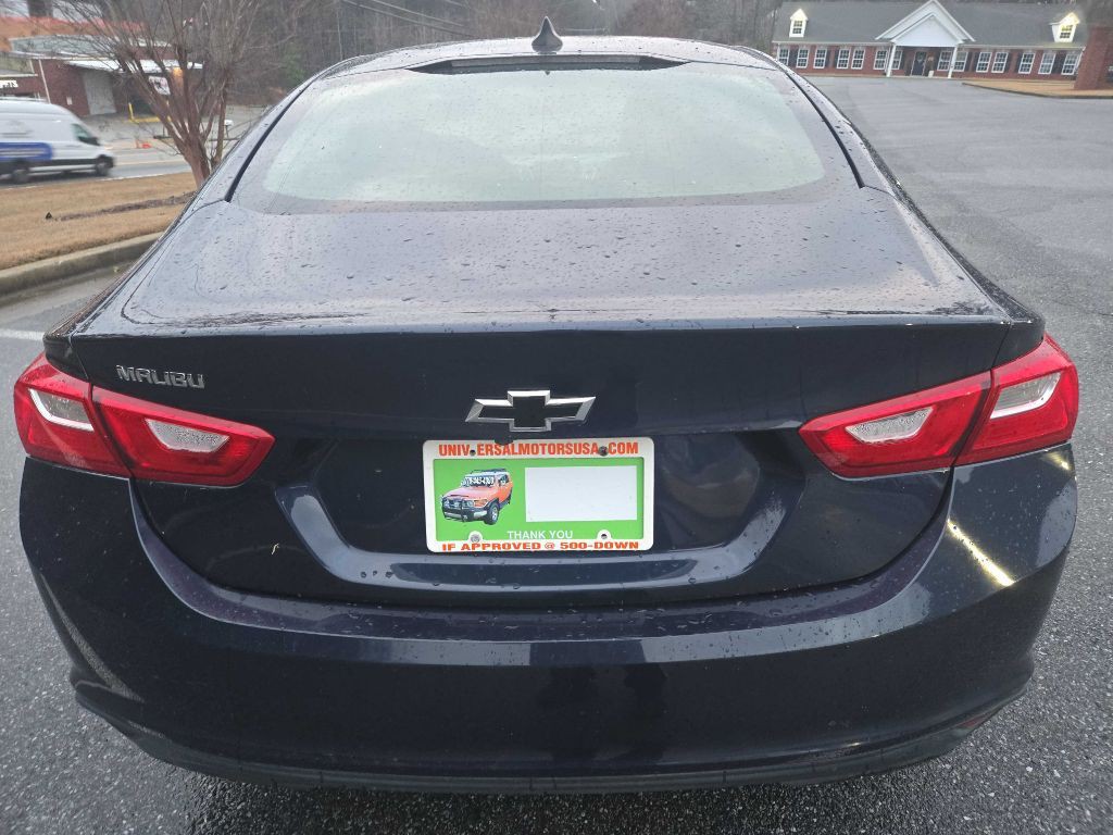 2018 Chevrolet Malibu Image 14