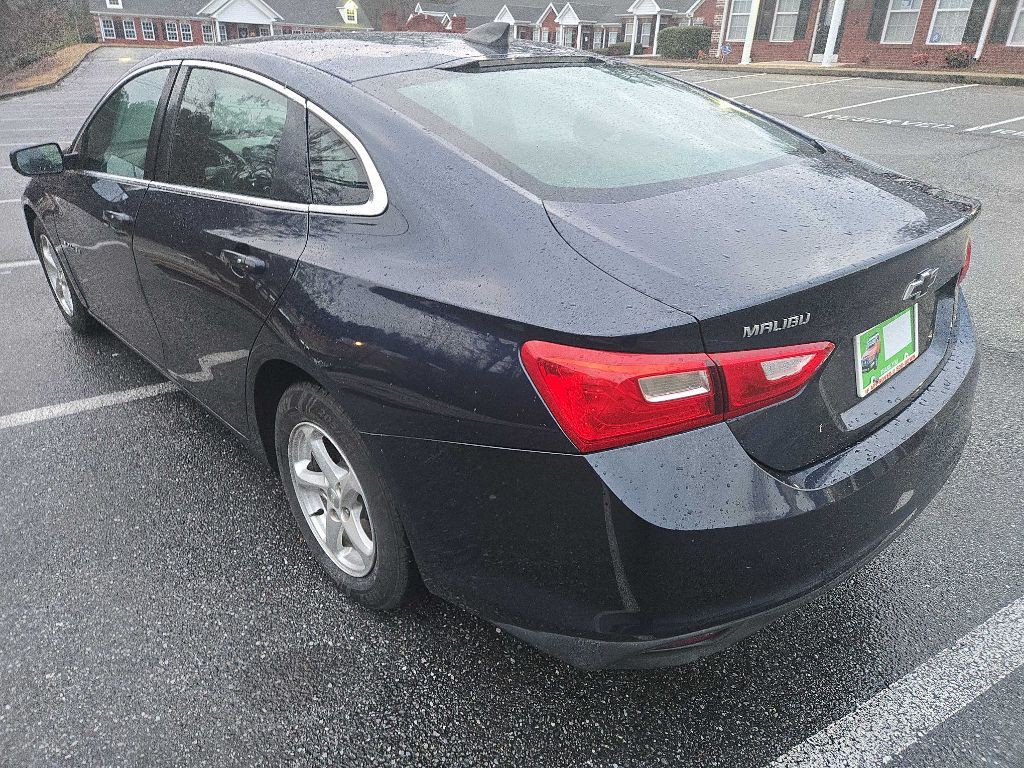 2018 Chevrolet Malibu Image 15