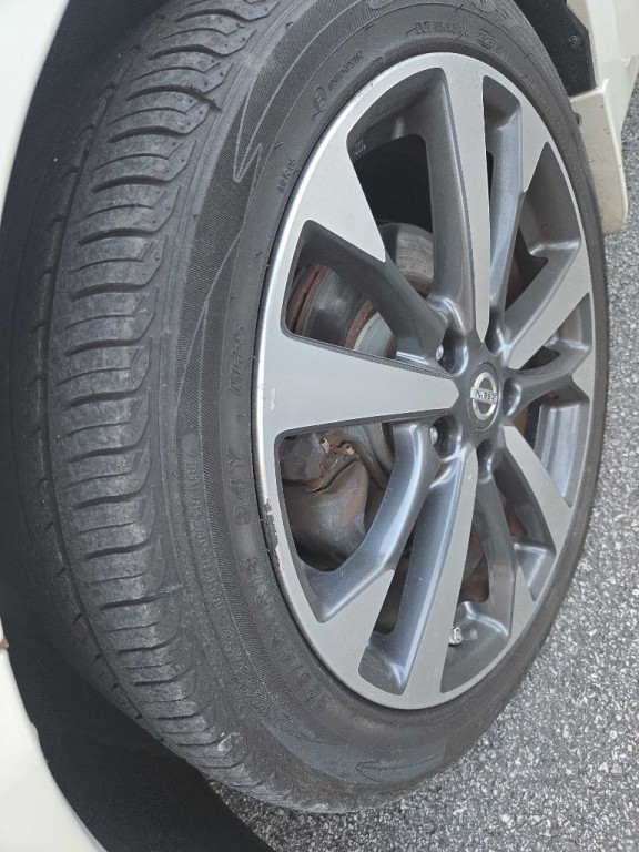 2016 Nissan Altima Image 26