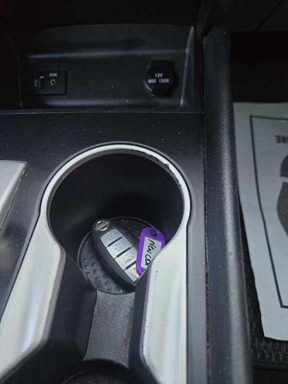 2016 Nissan Altima Image 30