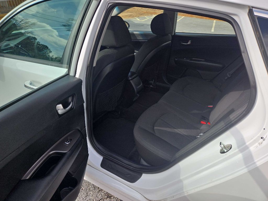 2019 Kia Optima Image 16