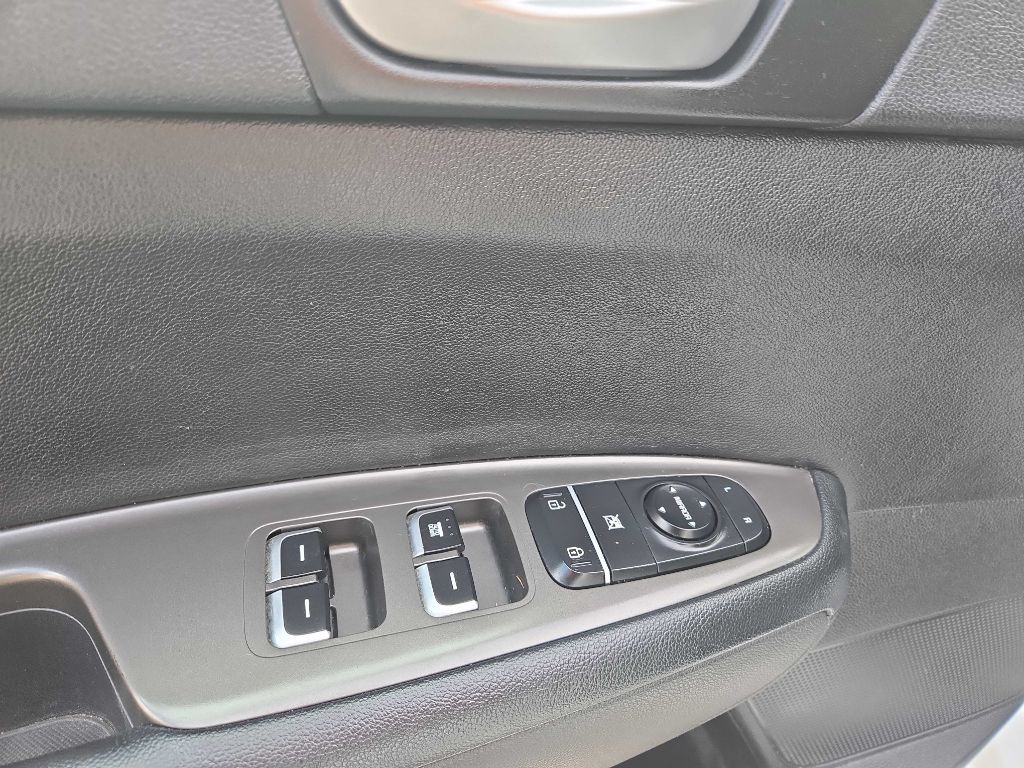 2019 Kia Optima Image 21