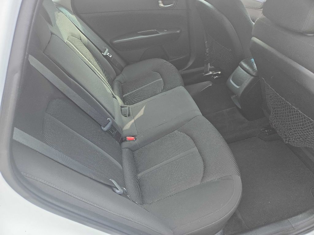 2019 Kia Optima Image 28