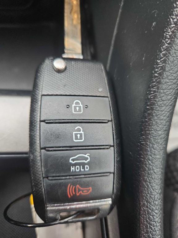 2019 Kia Optima Image 41