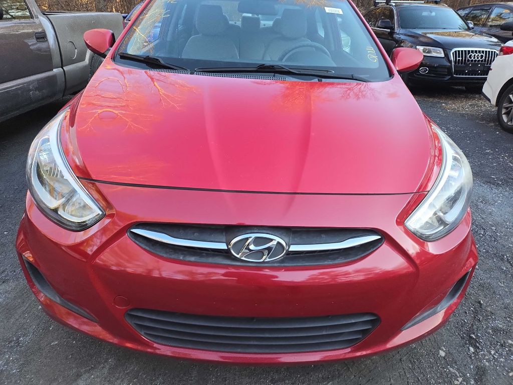 2016 Hyundai Accent Image 2