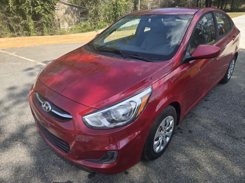 2016 Hyundai Accent Image 1