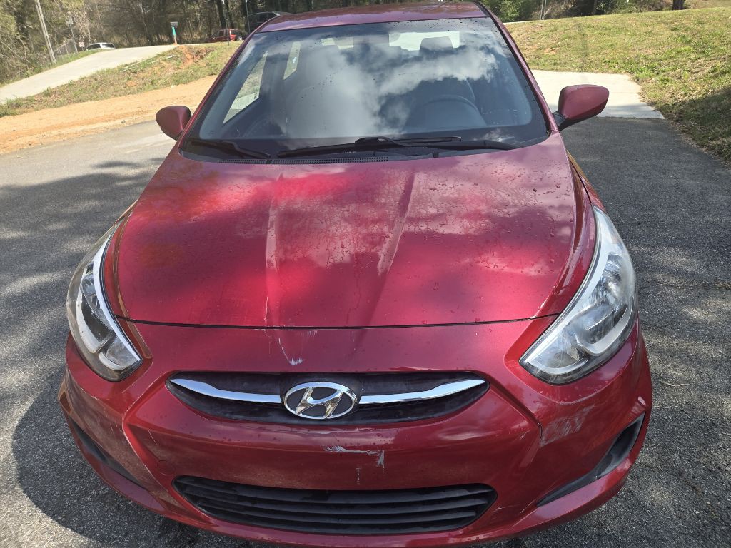 2016 Hyundai Accent Image 2